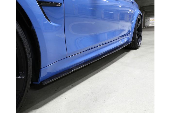 F8X carbon side skirt extensions